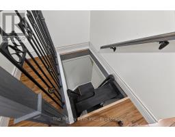 230 MAIN STREET E - 29