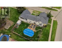 230 MAIN STREET E - 47