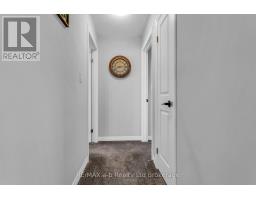 7 ARNOLD STREET - 24