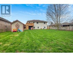 22 LORRAINE AVENUE - 32