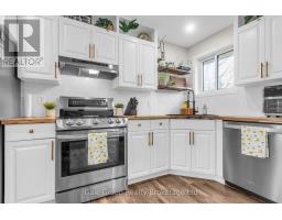 22 LORRAINE AVENUE - 8
