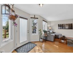 89 LINDSAY ROAD - 12