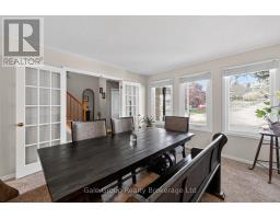 89 LINDSAY ROAD - 16
