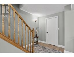 89 LINDSAY ROAD - 25