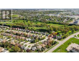 89 LINDSAY ROAD - 3