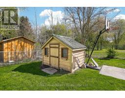 89 LINDSAY ROAD - 42