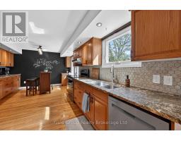 89 LINDSAY ROAD - 8