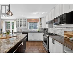 1 SUMMIT CRESCENT - 12