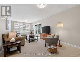 1 SUMMIT CRESCENT - 17