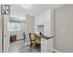 1 SUMMIT CRESCENT - 20
