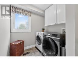 1 SUMMIT CRESCENT - 21