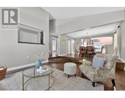 1 SUMMIT CRESCENT - 7
