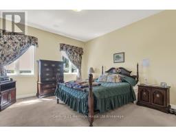 14 GREEN GABLE PLACE - 13
