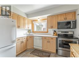 793 GLADSTONE DRIVE - 15