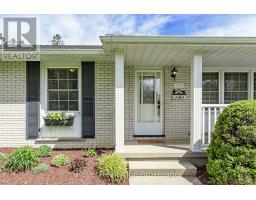 793 GLADSTONE DRIVE - 4