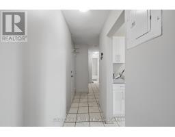 814 - 750 KIPPS LANE - 15