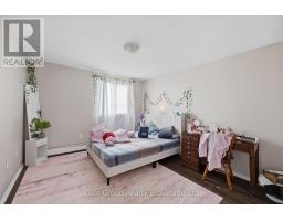 814 - 750 KIPPS LANE - 17