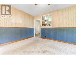 42 MAUD STREET - 16