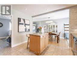 828 WARWICK STREET - 14