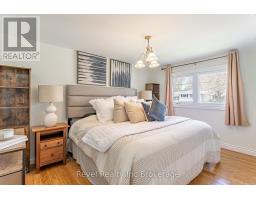 828 WARWICK STREET - 15
