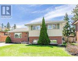 828 WARWICK STREET - 2