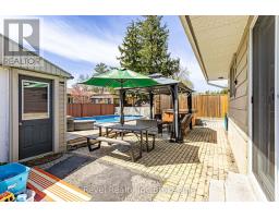 828 WARWICK STREET - 25