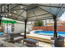 828 WARWICK STREET - 27