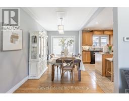 828 WARWICK STREET - 8
