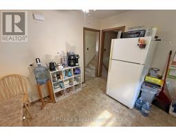 213 BELGRAVE STREET - 13