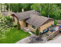 213 BELGRAVE STREET - 3