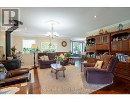 261 MIDDLE TOWNLINE ROAD - 19