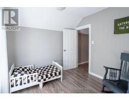 80 STOVER STREET N - 19