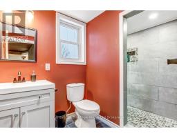87 BAY STREET - 15