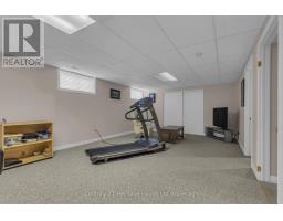 8 - 105 KING STREET - 30