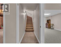 8 - 105 KING STREET - 32