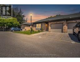 8 - 105 KING STREET - 39