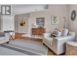 8 - 105 KING STREET - 9