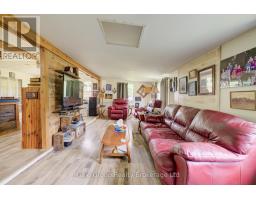 495856 10TH LINE - 22