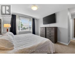 29 KENDELL LANE - 15