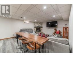 34 LORRAINE AVENUE - 30