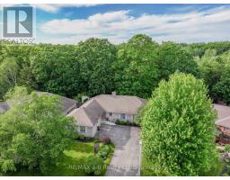 34 LORRAINE AVENUE - 41