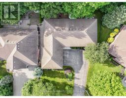 34 LORRAINE AVENUE - 47