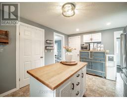 14 SOUTH COURT STREET W - 15