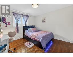 78 LYNDALE CRESCENT - 15