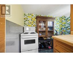 26 WOODWARD AVENUE - 17