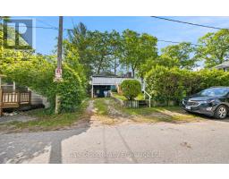 26 WOODWARD AVENUE - 29