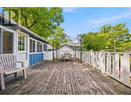 26 WOODWARD AVENUE - 35