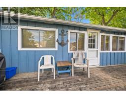 26 WOODWARD AVENUE - 36