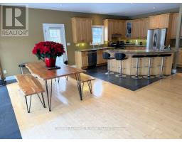 141 24 HIGHWAY E - 18