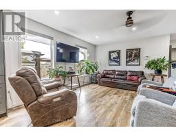 28 PEGGY AVENUE - 13
